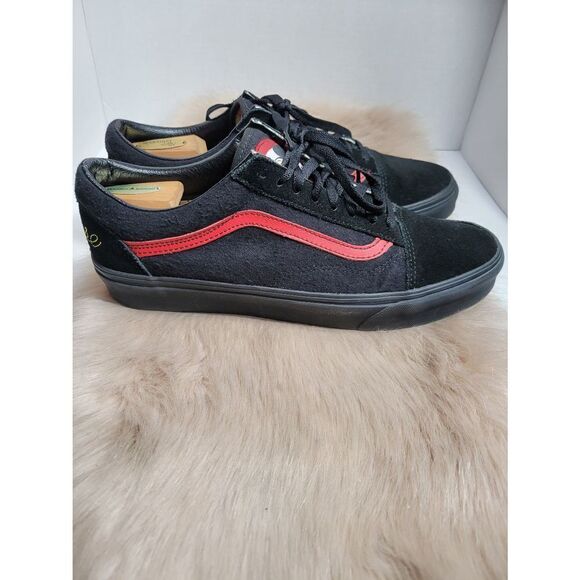 Vans Old Skool Disney Mickey Mouse Club Skate Mens Shoes Size 11.5 - Picture 3 of 8